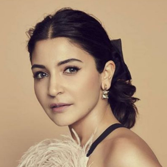 Anushka Sharma oval face